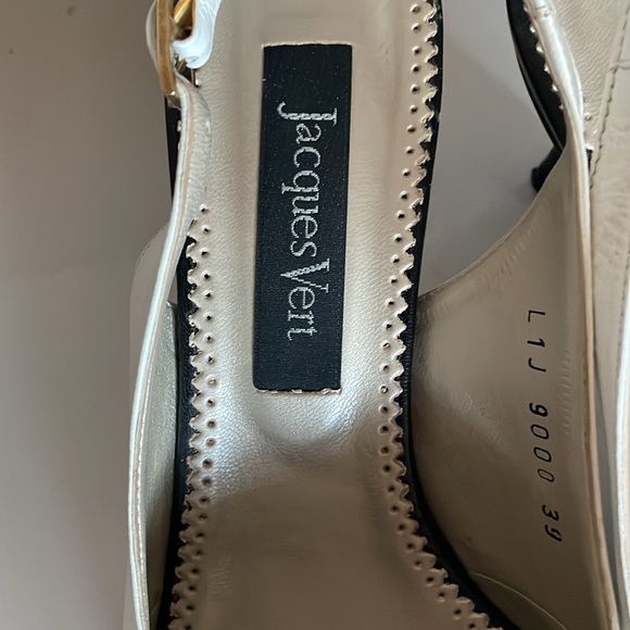 Jacques Vert 2” heels - Picture 6 of 9